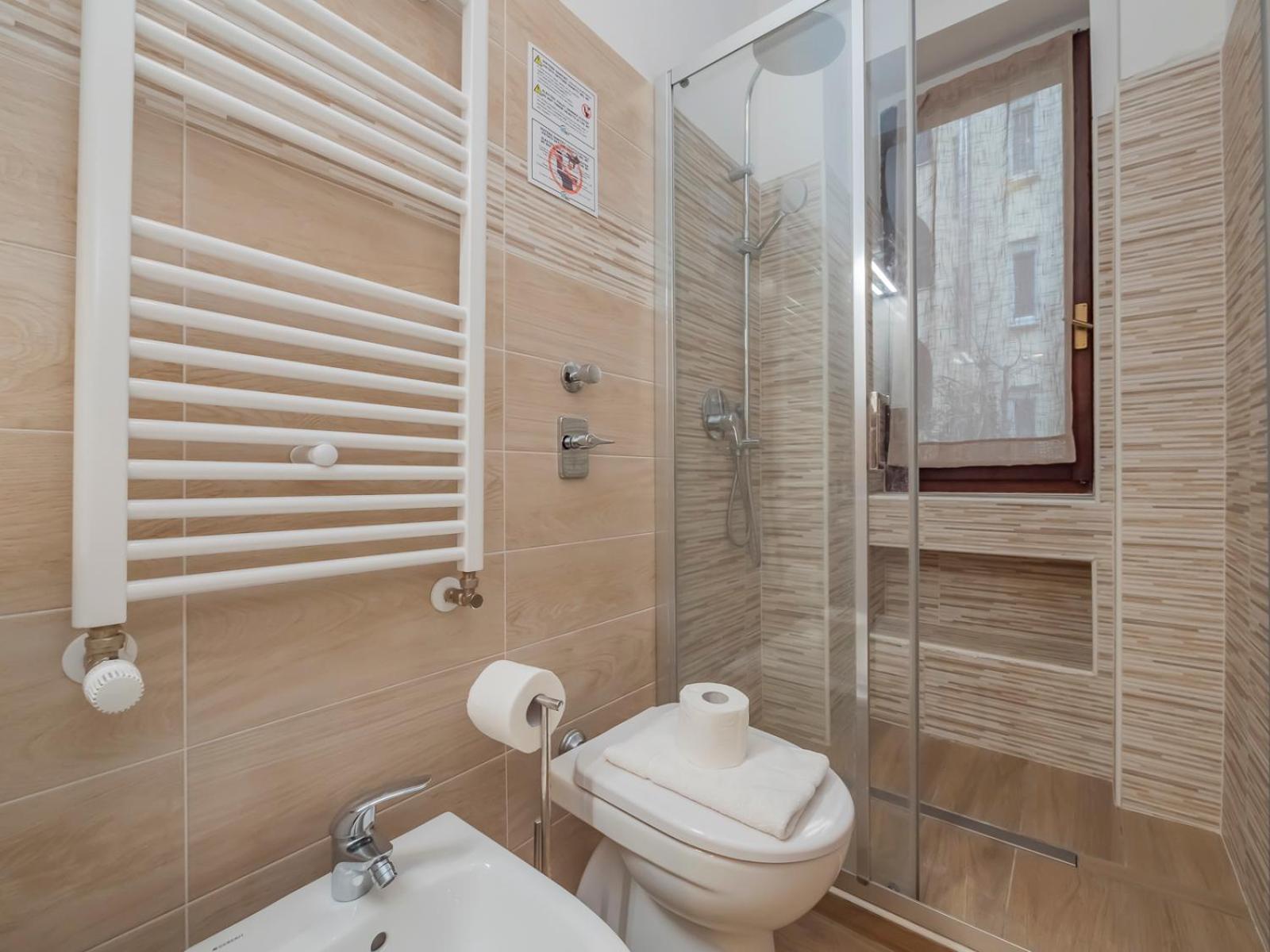 Ihost Studio - Lucania 3 Милан Экстерьер фото